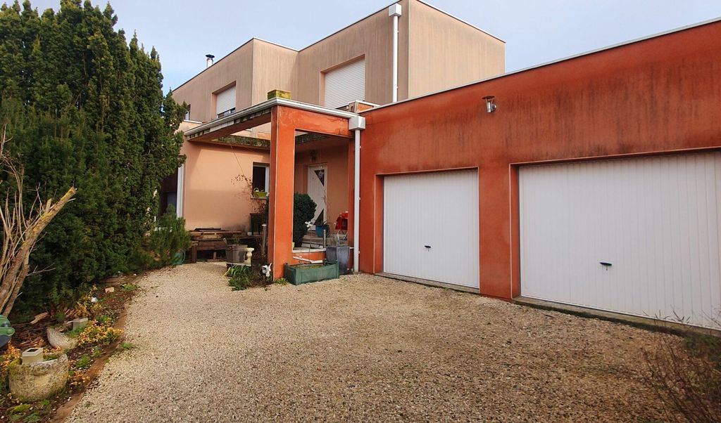 Achat maison à vendre 3 chambres 172 m² - Dommartin-lès-Toul