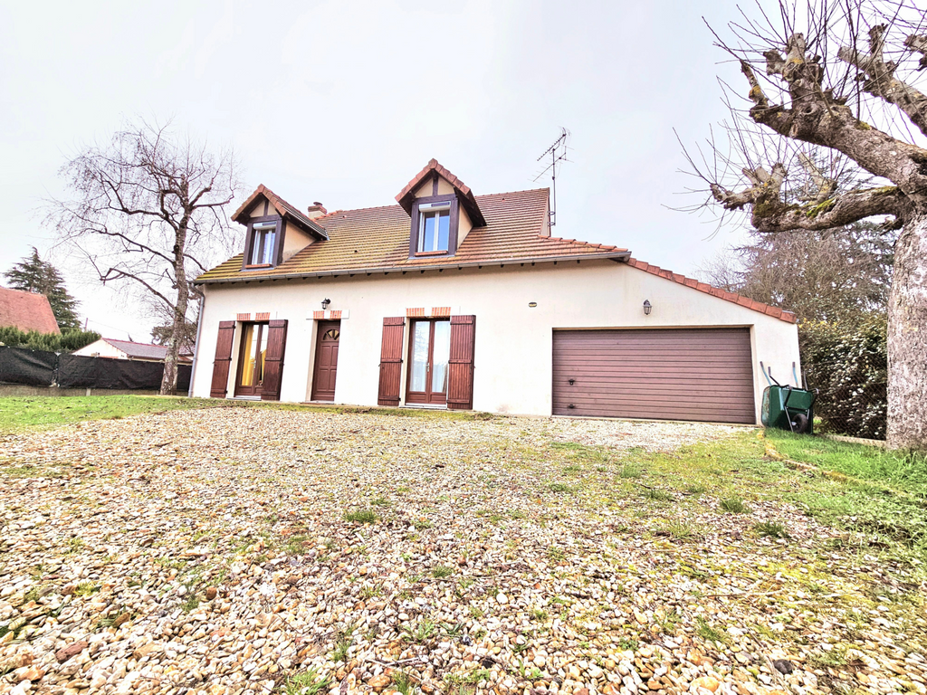 Achat maison à vendre 4 chambres 137 m² - Châteauneuf-sur-Loire