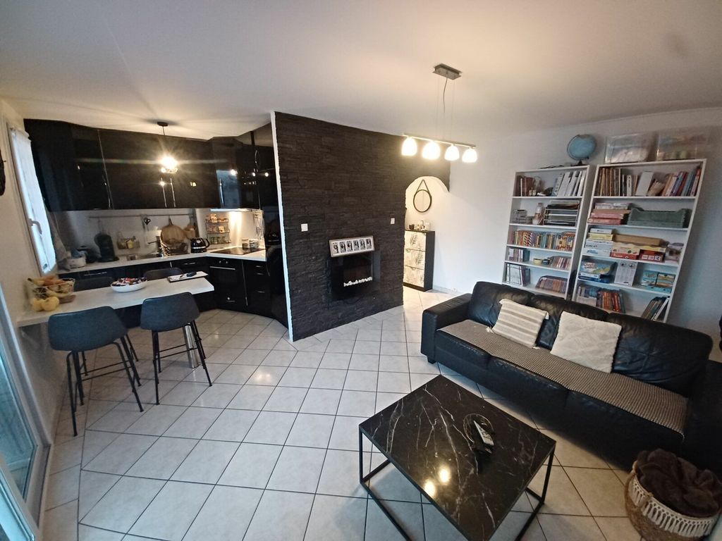 Achat appartement à vendre 3 pièces 50 m² - Grenoble