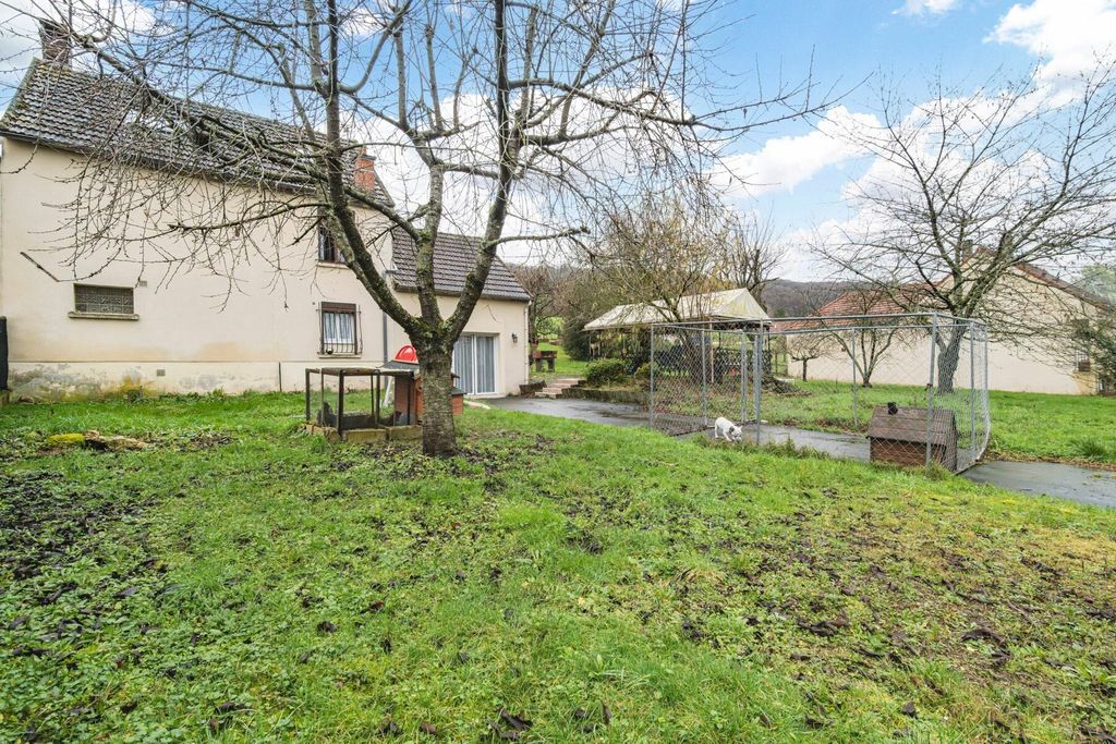 Achat maison à vendre 3 chambres 169 m² - Festigny