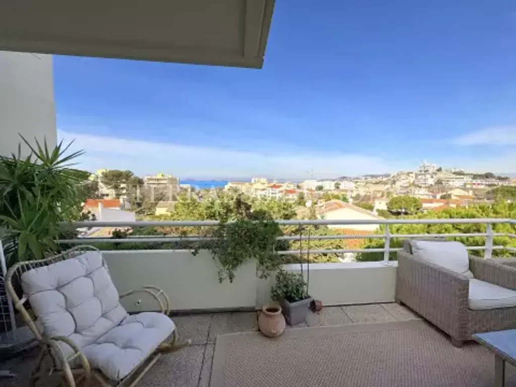 Achat appartement à vendre 3 pièces 87 m² - Marseille 8ème arrondissement