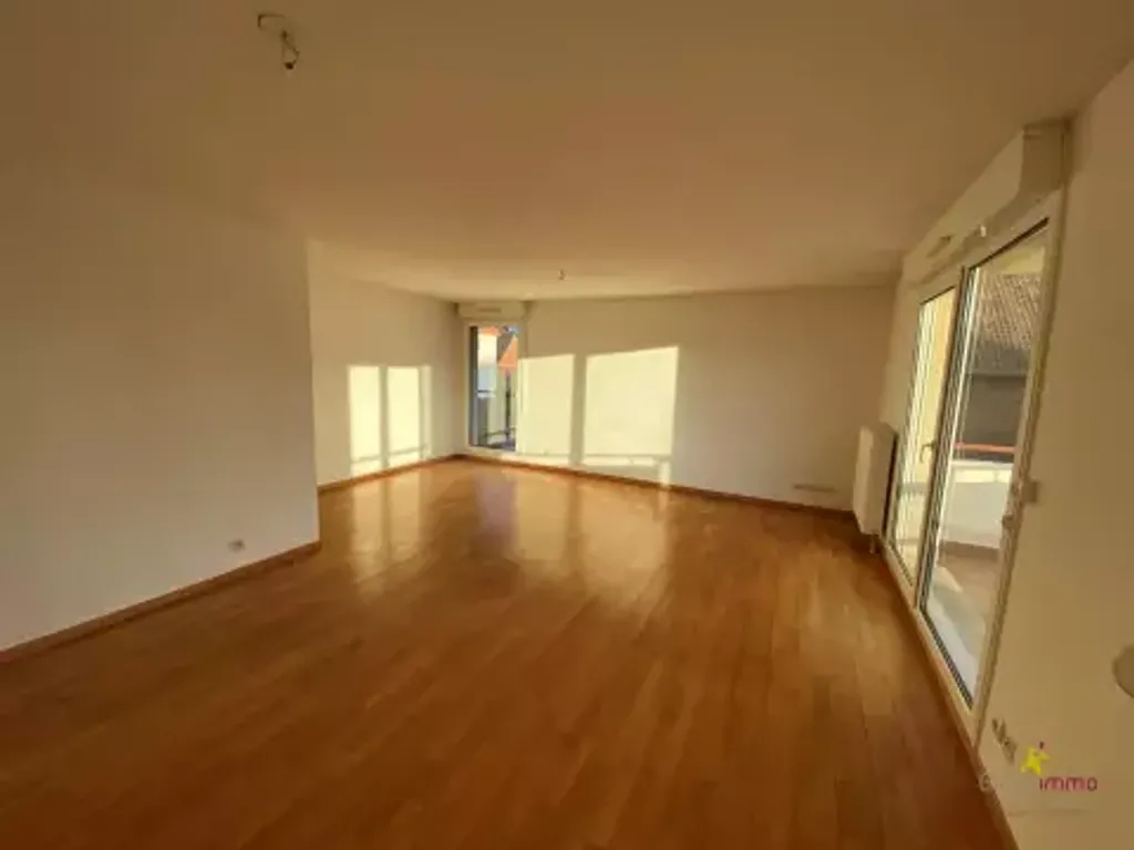 Achat appartement à vendre 3 pièces 83 m² - Brumath