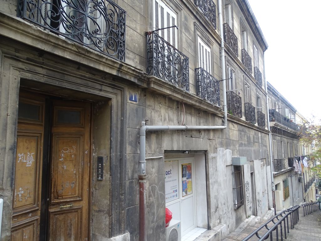 Achat appartement à vendre 3 pièces 70 m² - Marseille 2ème arrondissement