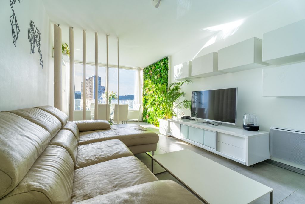 Achat appartement à vendre 4 pièces 68 m² - Marseille 9ème arrondissement