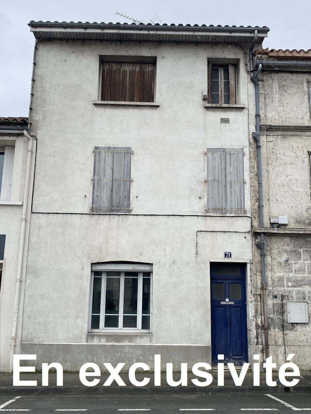 Achat maison à vendre 4 chambres 140 m² - Angoulême
