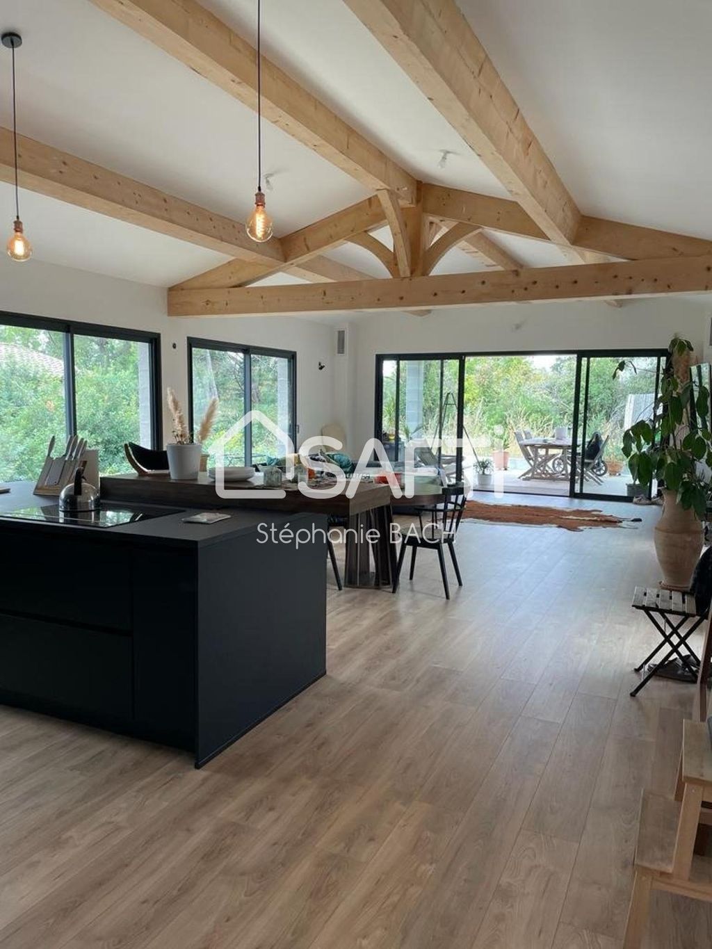 Achat maison à vendre 3 chambres 139 m² - La Cadière-d'Azur