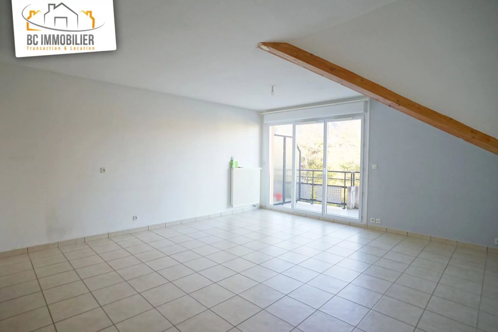 Achat appartement à vendre 3 pièces 60 m² - Saint-Genis-Pouilly