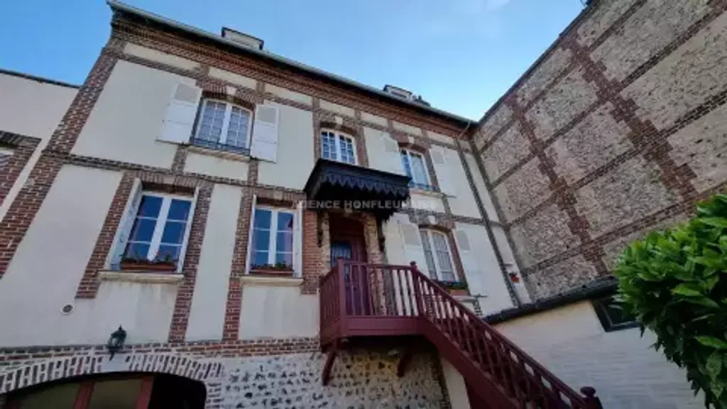 Achat maison à vendre 6 chambres 170 m² - Honfleur