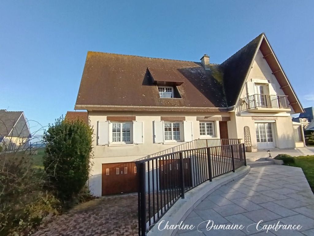 Achat maison à vendre 7 chambres 199 m² - Bernières-sur-Mer