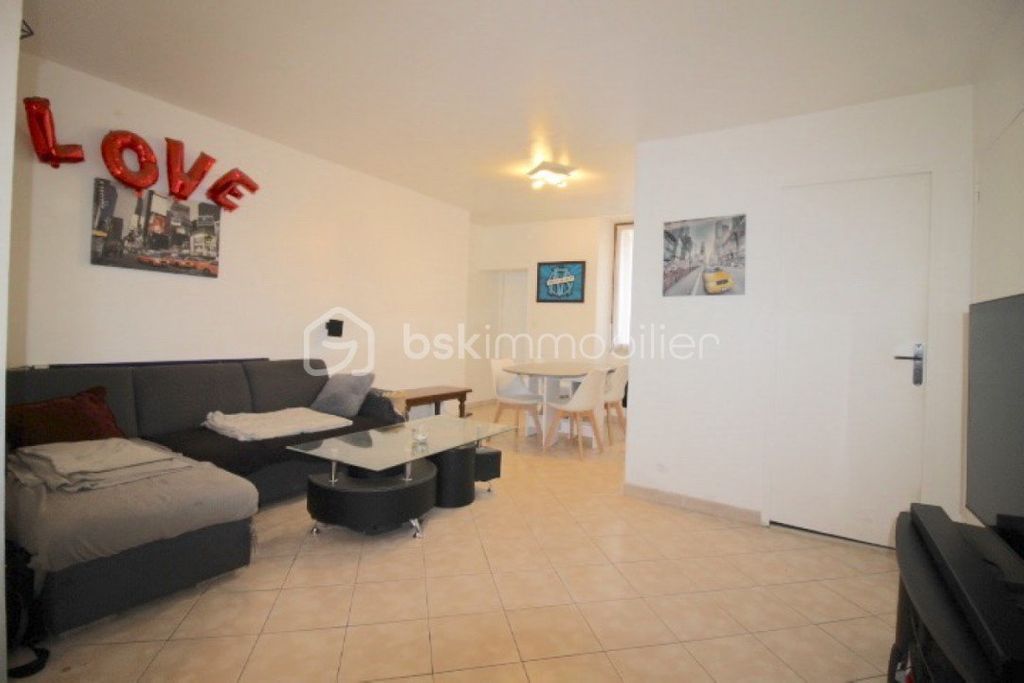 Achat appartement à vendre 3 pièces 53 m² - Guignes