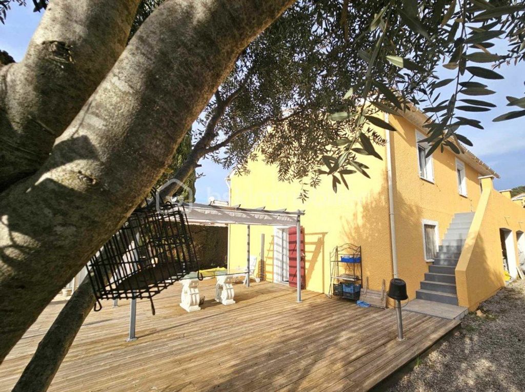 Achat maison à vendre 4 chambres 140 m² - Trans-en-Provence