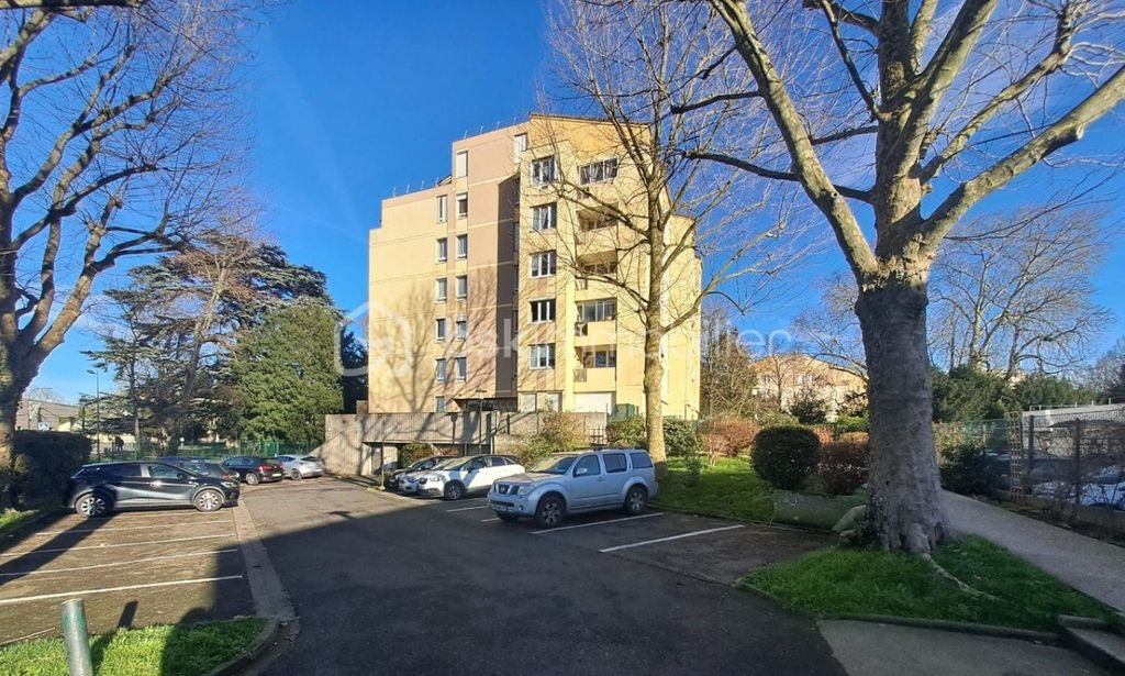 Achat appartement à vendre 4 pièces 72 m² - Corbeil-Essonnes