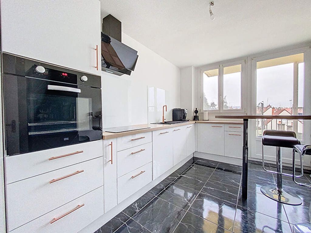 Achat appartement à vendre 4 pièces 69 m² - Dijon