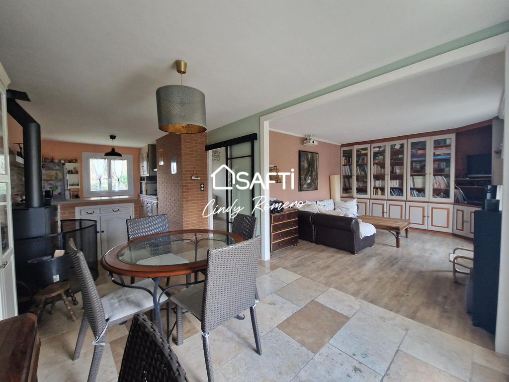 Achat maison à vendre 4 chambres 116 m² - Saint-Hilaire