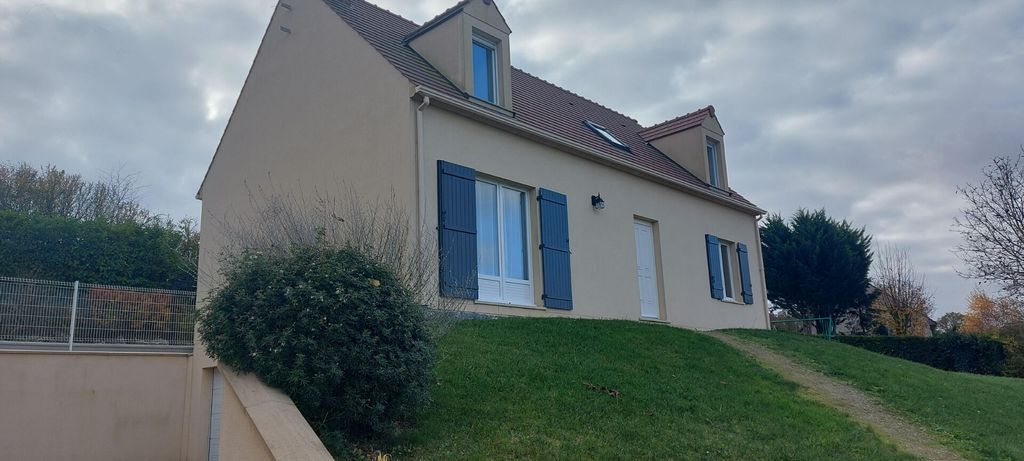 Achat maison à vendre 4 chambres 127 m² - Nogent-le-Roi