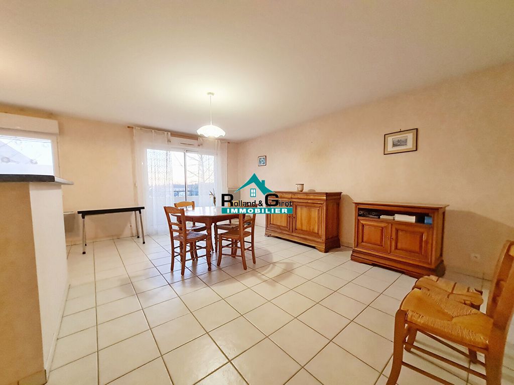 Achat appartement à vendre 3 pièces 71 m² - Saint-Aubin-d'Aubigné