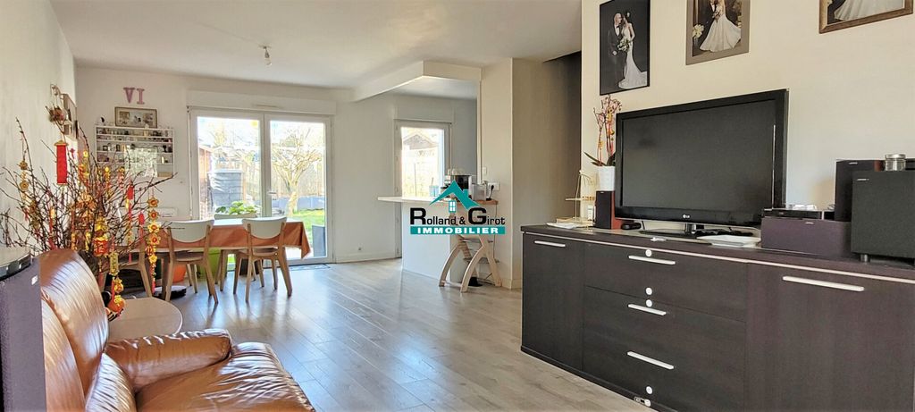 Achat maison à vendre 3 chambres 84 m² - Acigné