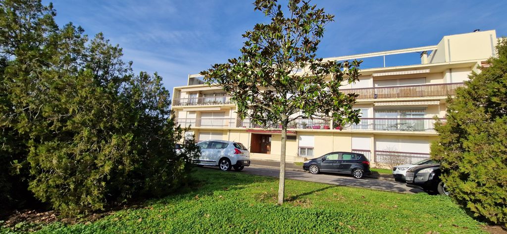 Achat appartement à vendre 2 pièces 45 m² - Mérignac