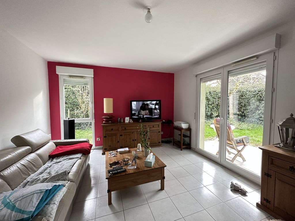 Achat appartement à vendre 2 pièces 45 m² - Castelsagrat