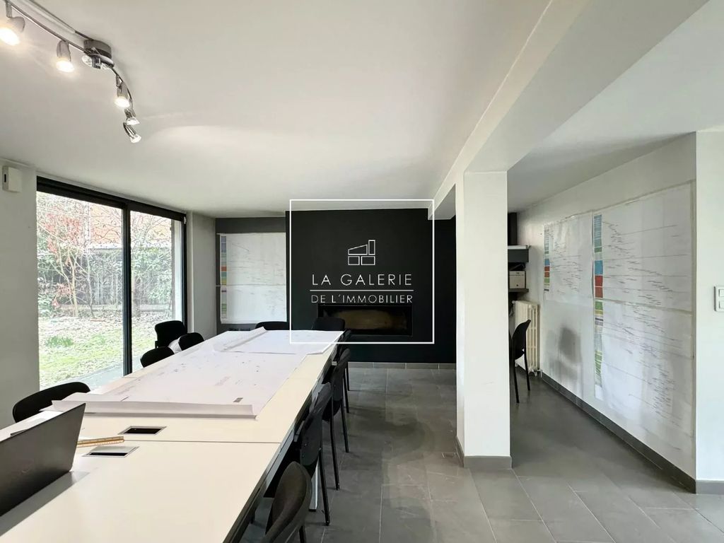 Achat maison à vendre 8 chambres 338 m² - Toulouse