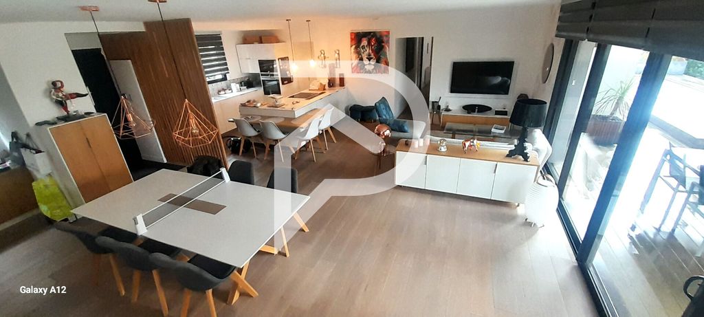 Achat maison à vendre 3 chambres 145 m² - Mérignac