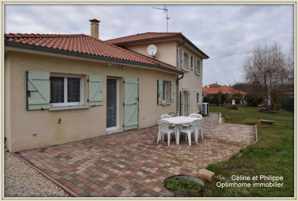 Achat maison à vendre 4 chambres 144 m² - Bourg-en-Bresse