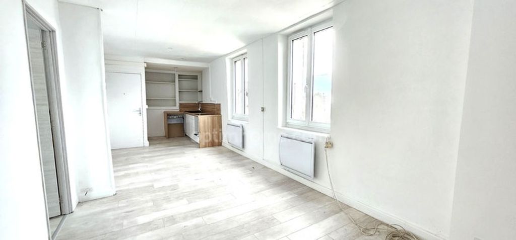 Achat appartement à vendre 2 pièces 44 m² - Voiron