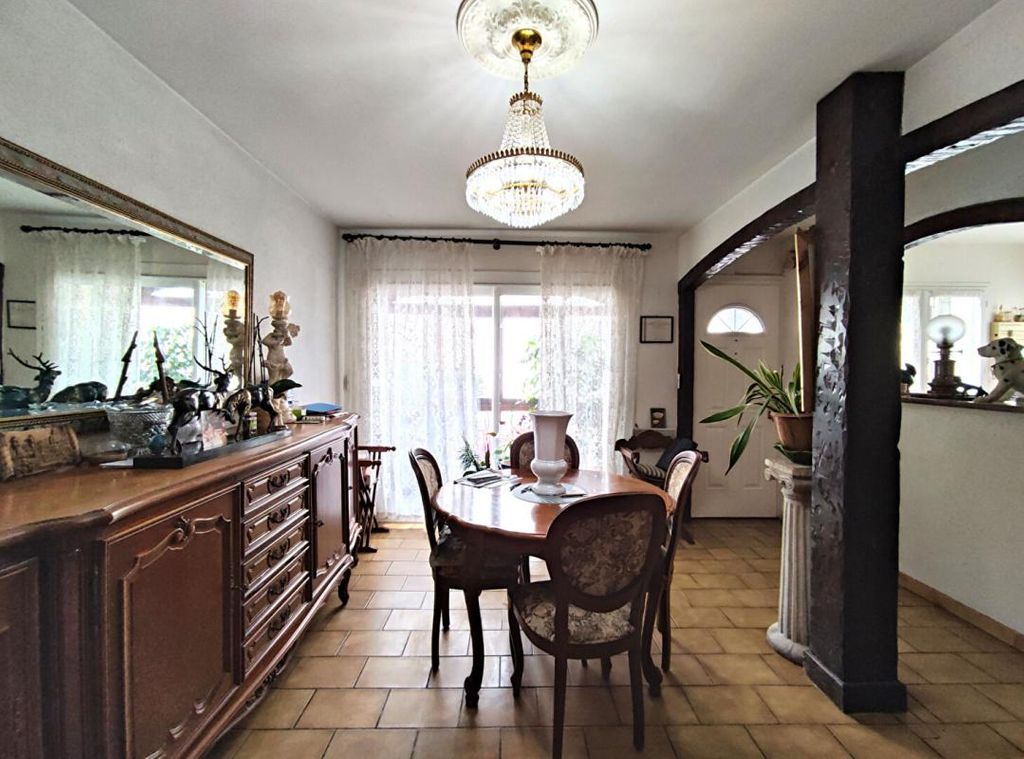 Achat appartement à vendre 4 pièces 89 m² - La Londe-les-Maures