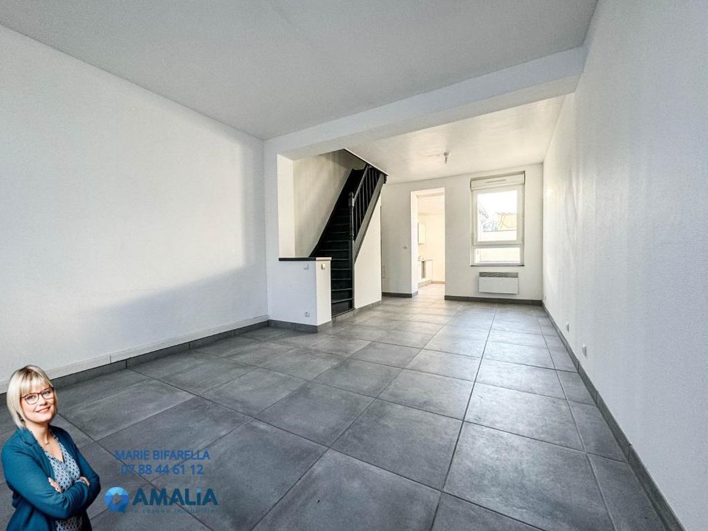 Achat maison à vendre 2 chambres 81 m² - Aulnoy-lez-Valenciennes