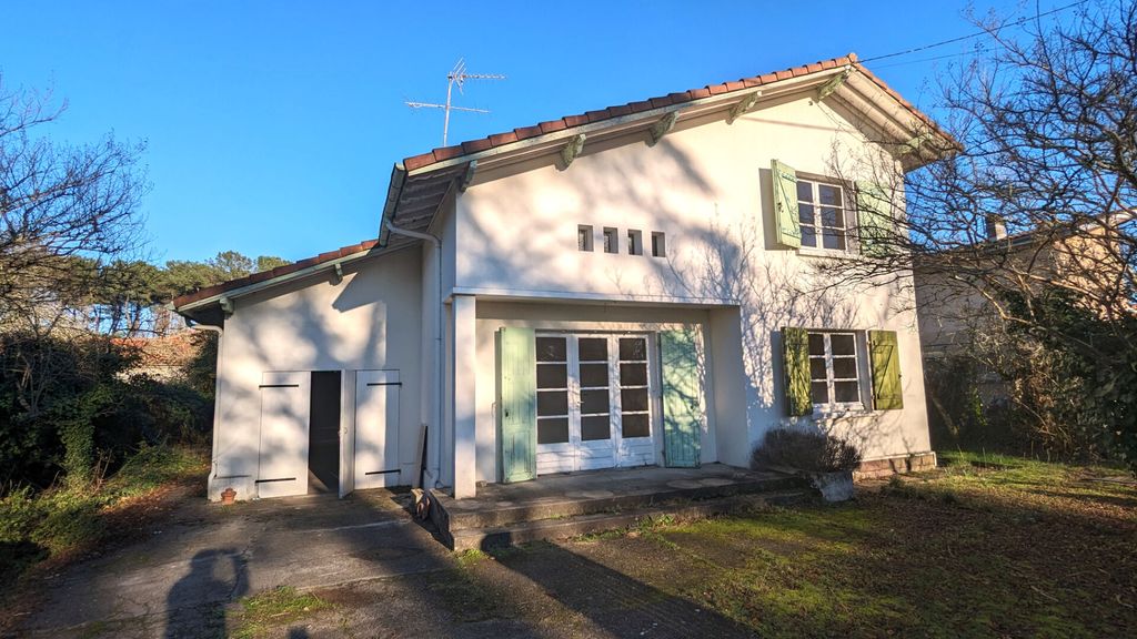 Achat maison à vendre 3 chambres 85 m² - Mont-de-Marsan