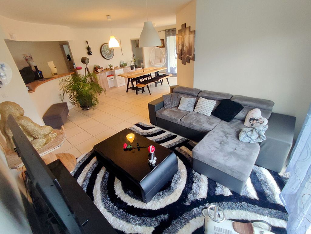 Achat maison à vendre 4 chambres 117 m² - Saint-Martin-d'Oney