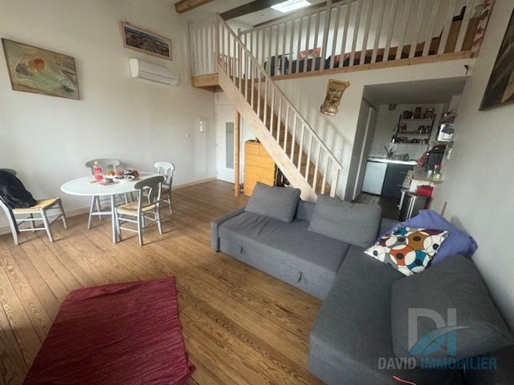 Achat maison à vendre 4 chambres 168 m² - Saint-Thibéry