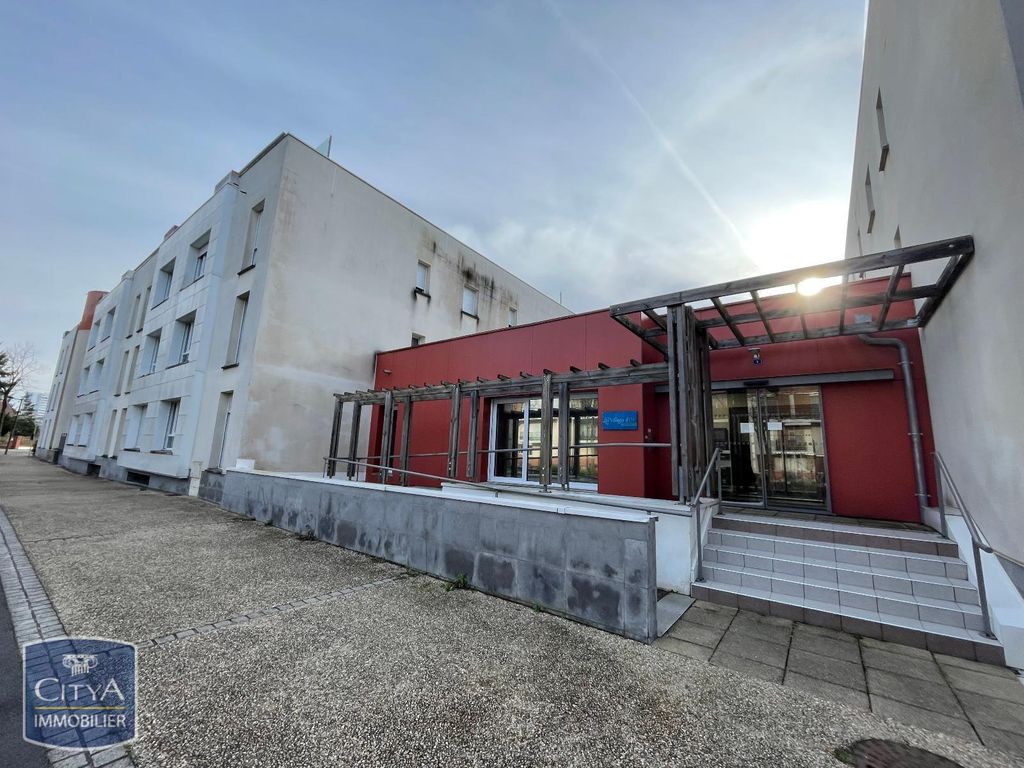 Achat studio à vendre 35 m² - Fleury-les-Aubrais