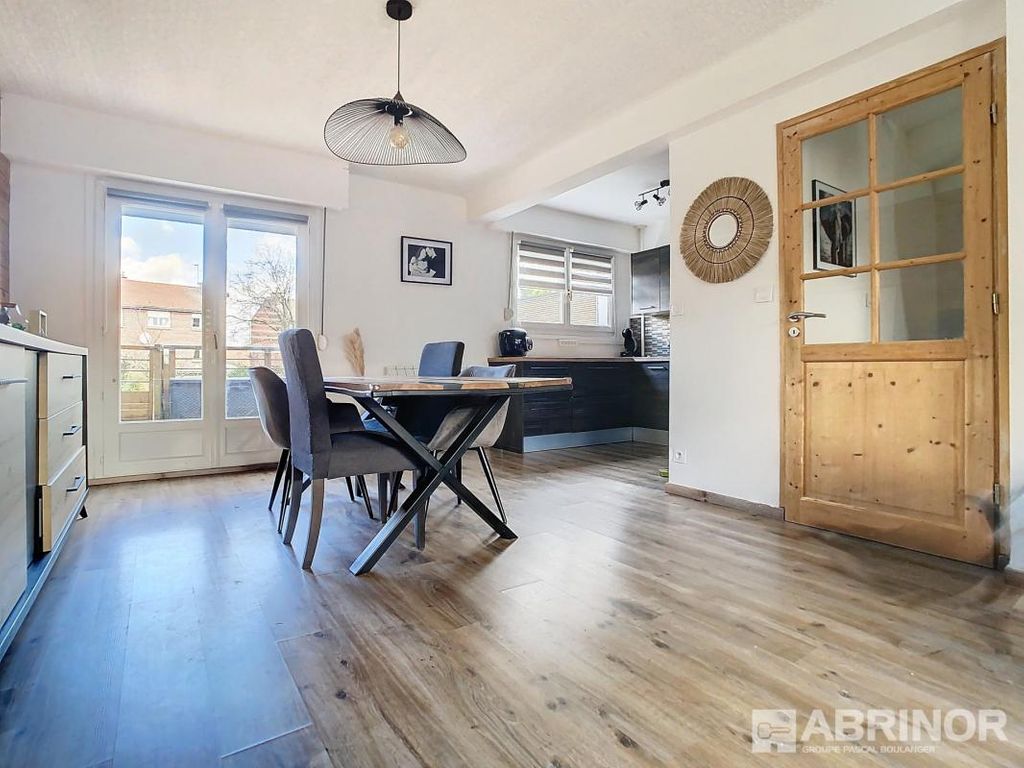 Achat maison à vendre 3 chambres 77 m² - Tressin