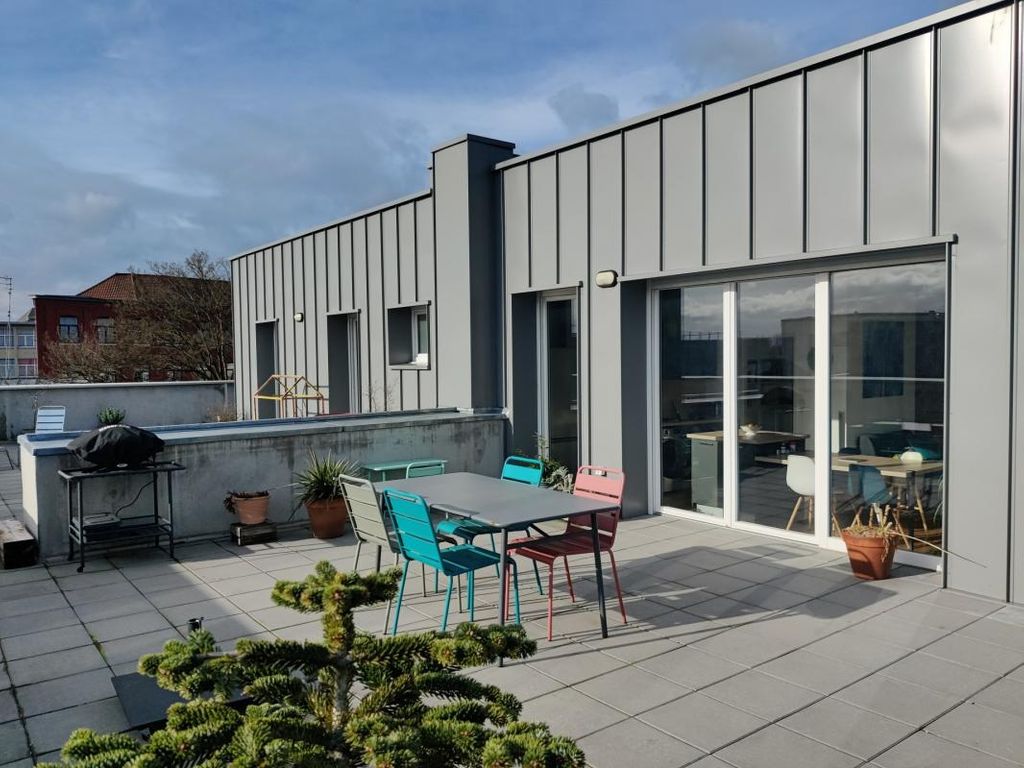 Achat appartement à vendre 4 pièces 99 m² - Tourcoing
