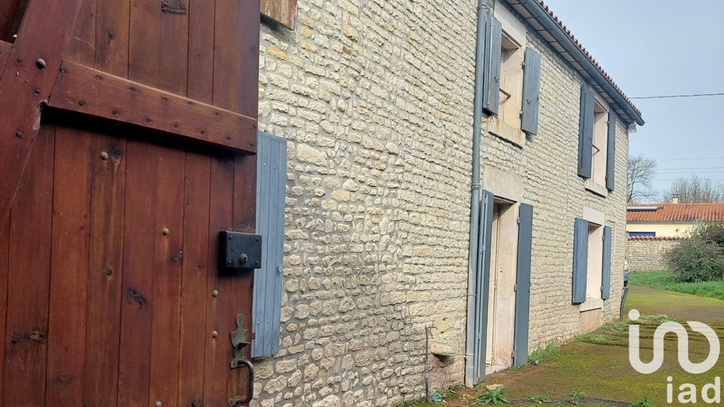 Achat maison à vendre 4 chambres 225 m² - Benon