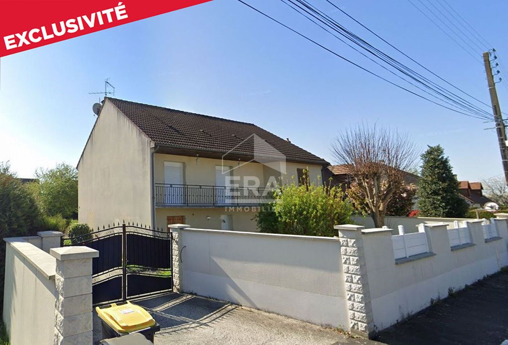 Achat maison à vendre 6 chambres 213 m² - Saint-Sulpice-de-Pommeray