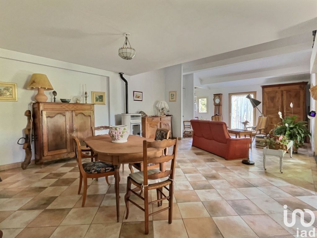 Achat maison à vendre 3 chambres 113 m² - Gréoux-les-Bains