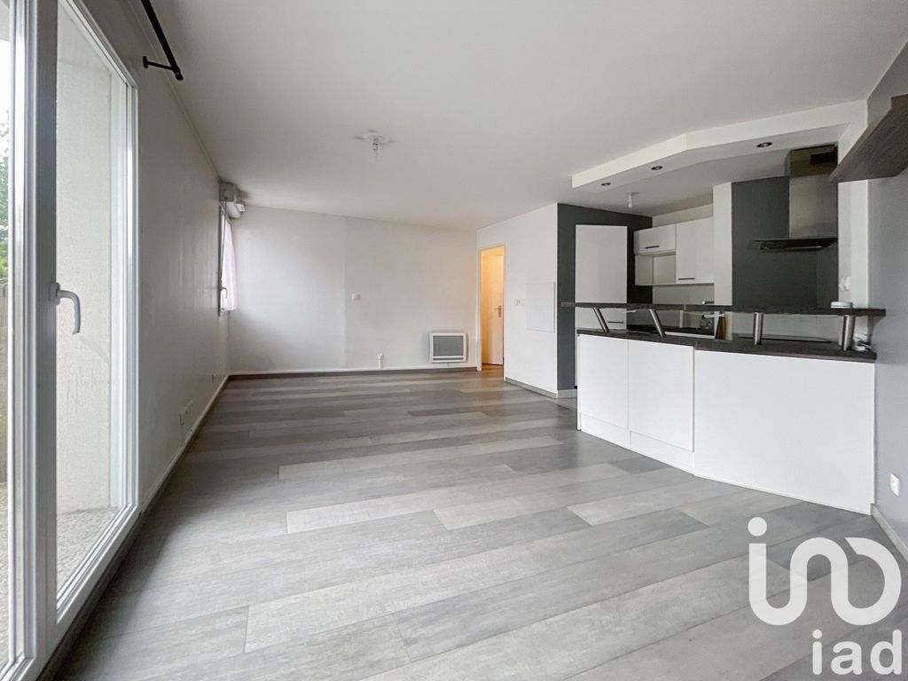 Achat appartement à vendre 2 pièces 46 m² - La Queue-en-Brie