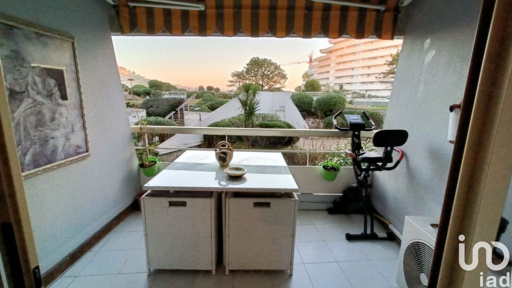 Achat appartement à vendre 2 pièces 37 m² - Villeneuve-Loubet