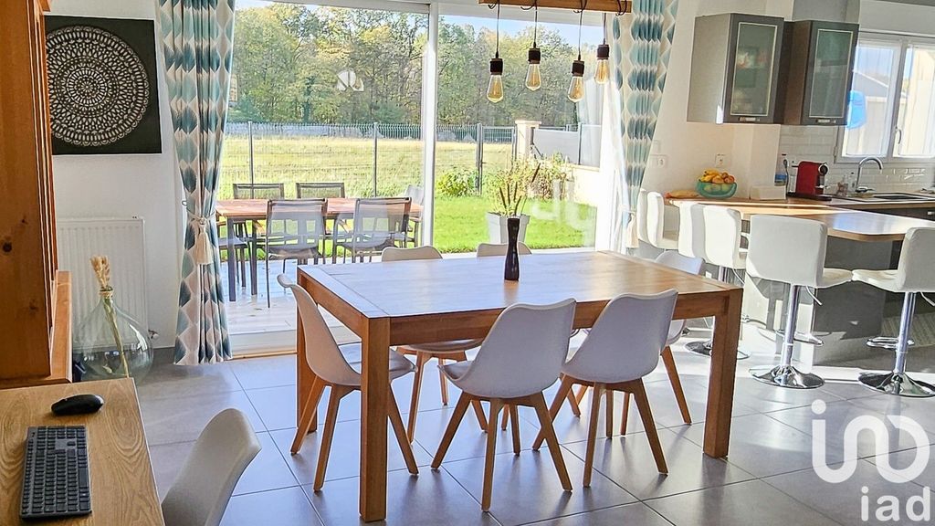 Achat maison à vendre 3 chambres 104 m² - Fontenay-lès-Briis