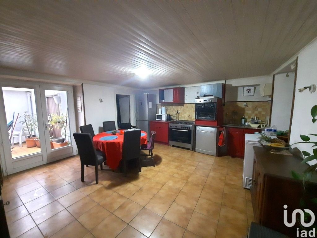 Achat maison à vendre 2 chambres 71 m² - Labastide-Rouairoux