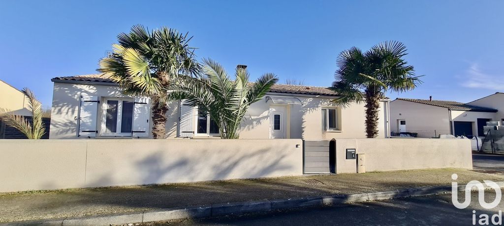 Achat maison à vendre 3 chambres 95 m² - Saint-Cyr-du-Doret