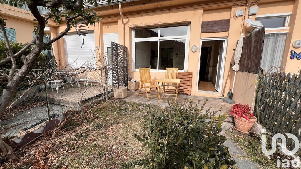 Achat appartement à vendre 2 pièces 44 m² - Saint-Martin-Vésubie