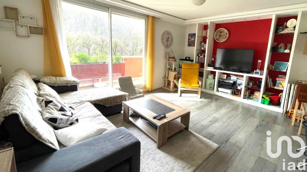 Achat appartement à vendre 3 pièces 73 m² - Guyancourt