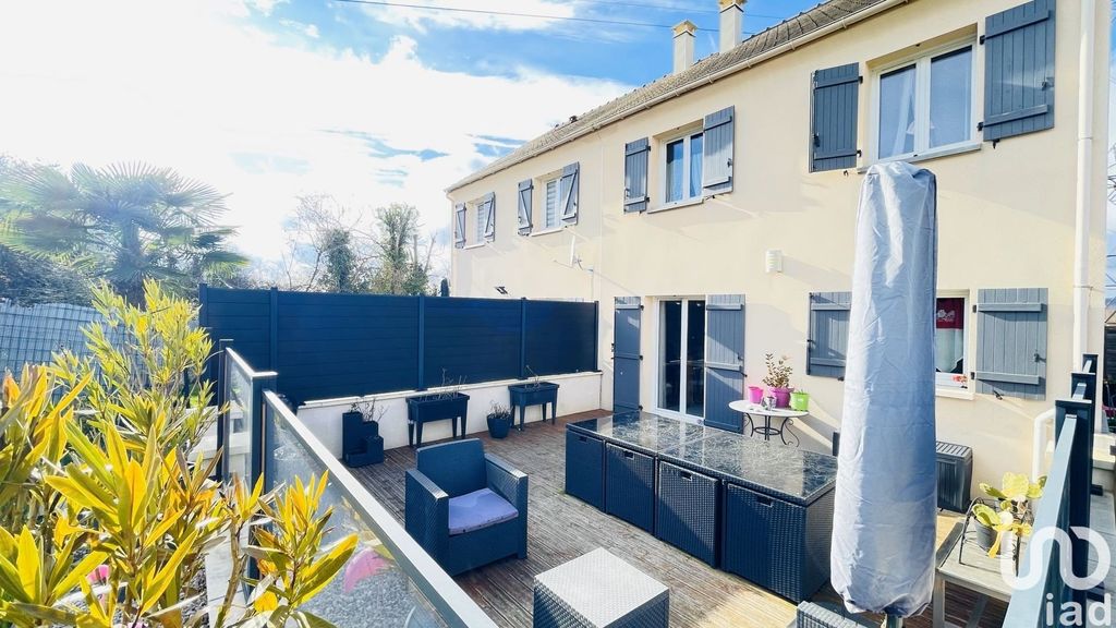 Achat maison à vendre 3 chambres 87 m² - Saint-Germain-lès-Arpajon