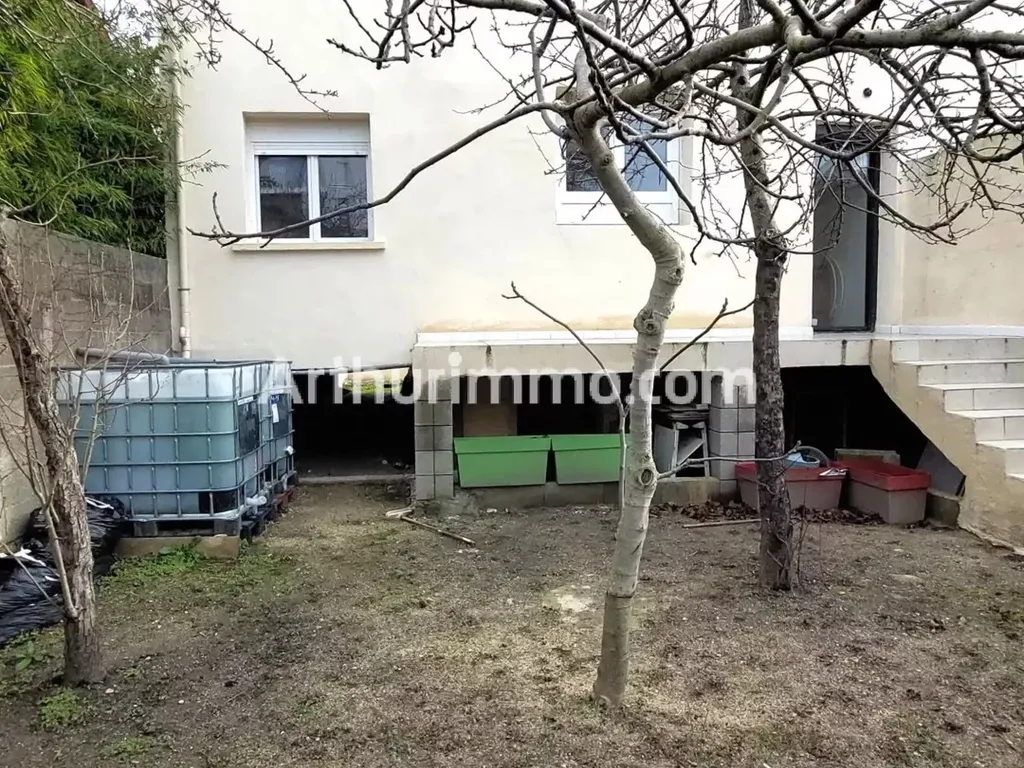 Achat maison à vendre 4 chambres 95 m² - Livry-Gargan