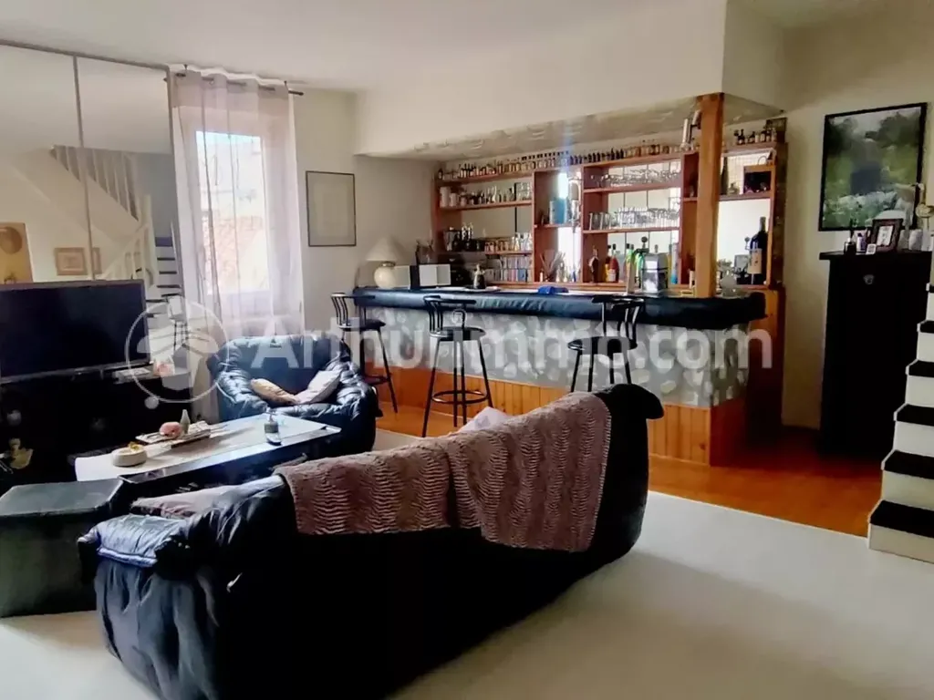 Achat appartement à vendre 4 pièces 203 m² - Graulhet