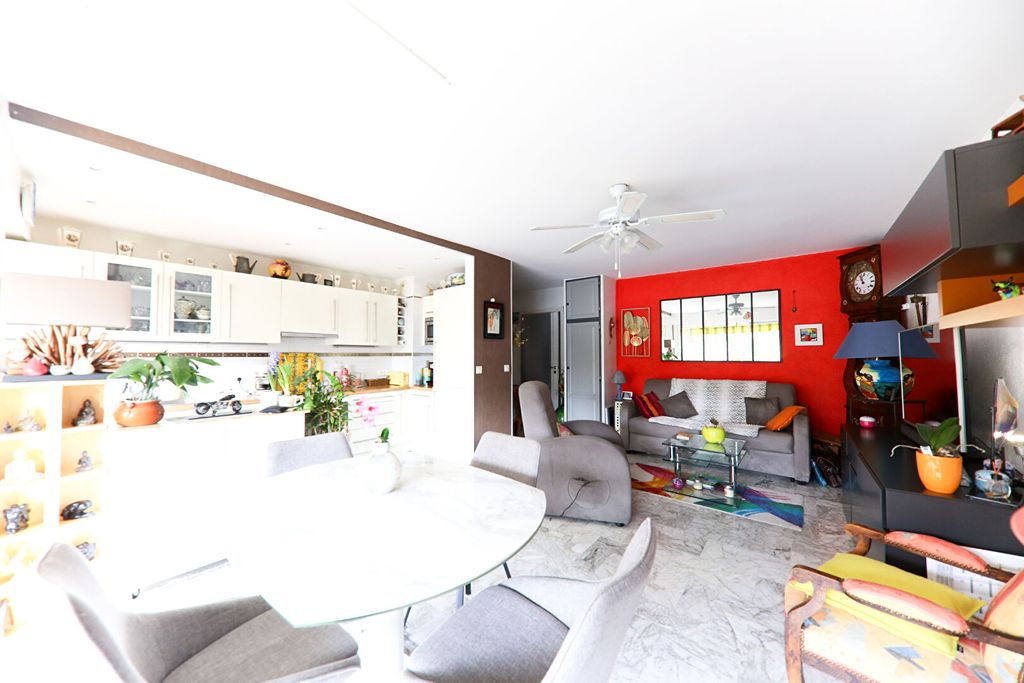 Achat appartement à vendre 2 pièces 56 m² - Mandelieu-la-Napoule