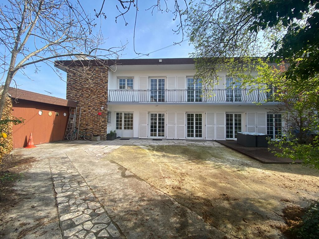Achat maison à vendre 4 chambres 162 m² - Livry-Gargan